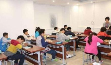 学生党做“暑假工”，这6个地方才是最好选择，轻松又简单