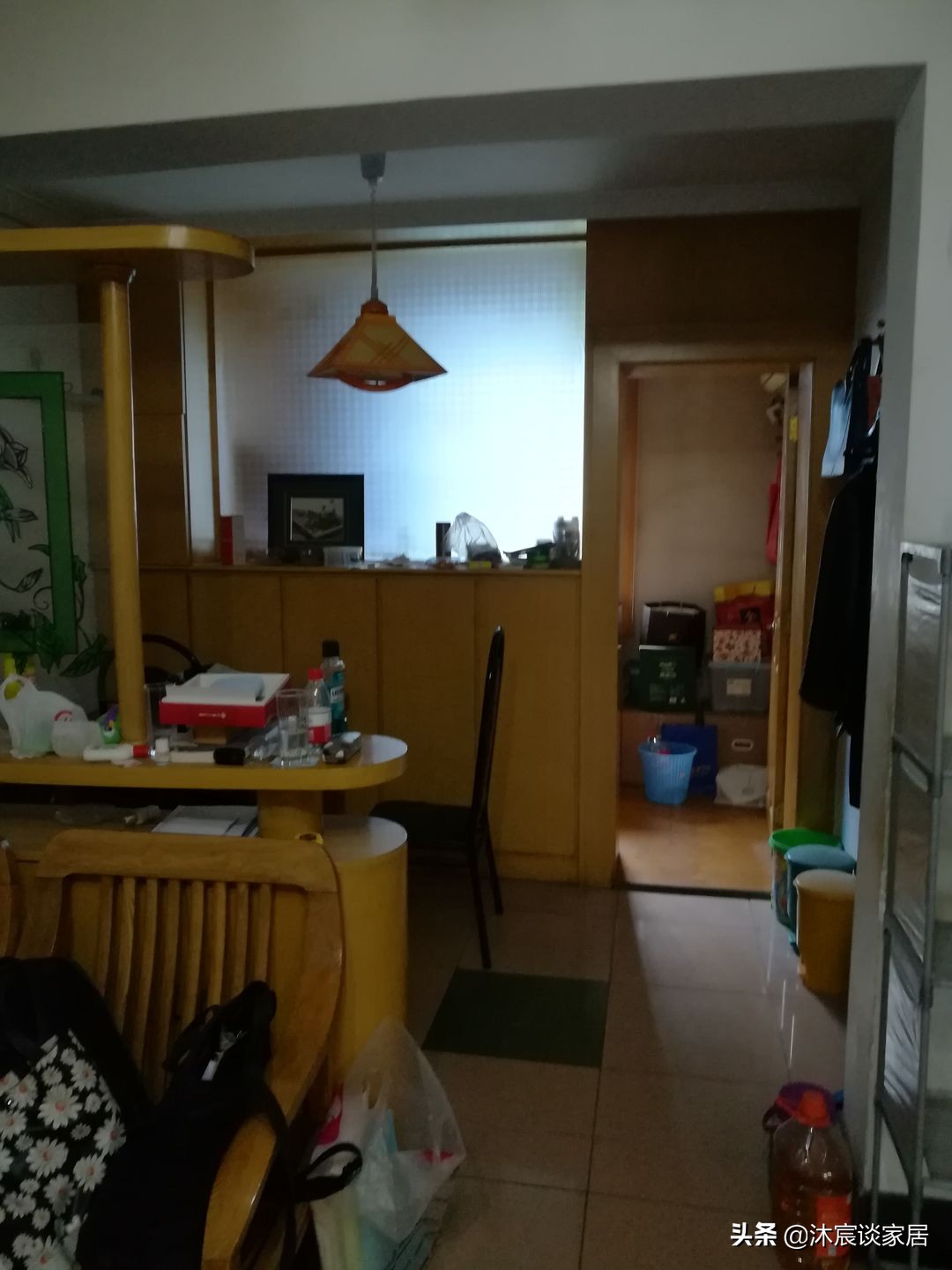 真心佩服这对夫妻，改造破旧二手房，让室内大放异彩，实在太牛了