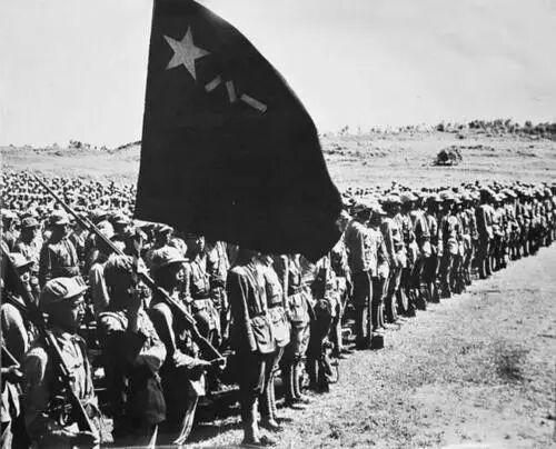 1949年一国军副师长被俘，中央致电：速速送到北平！他是何身份？