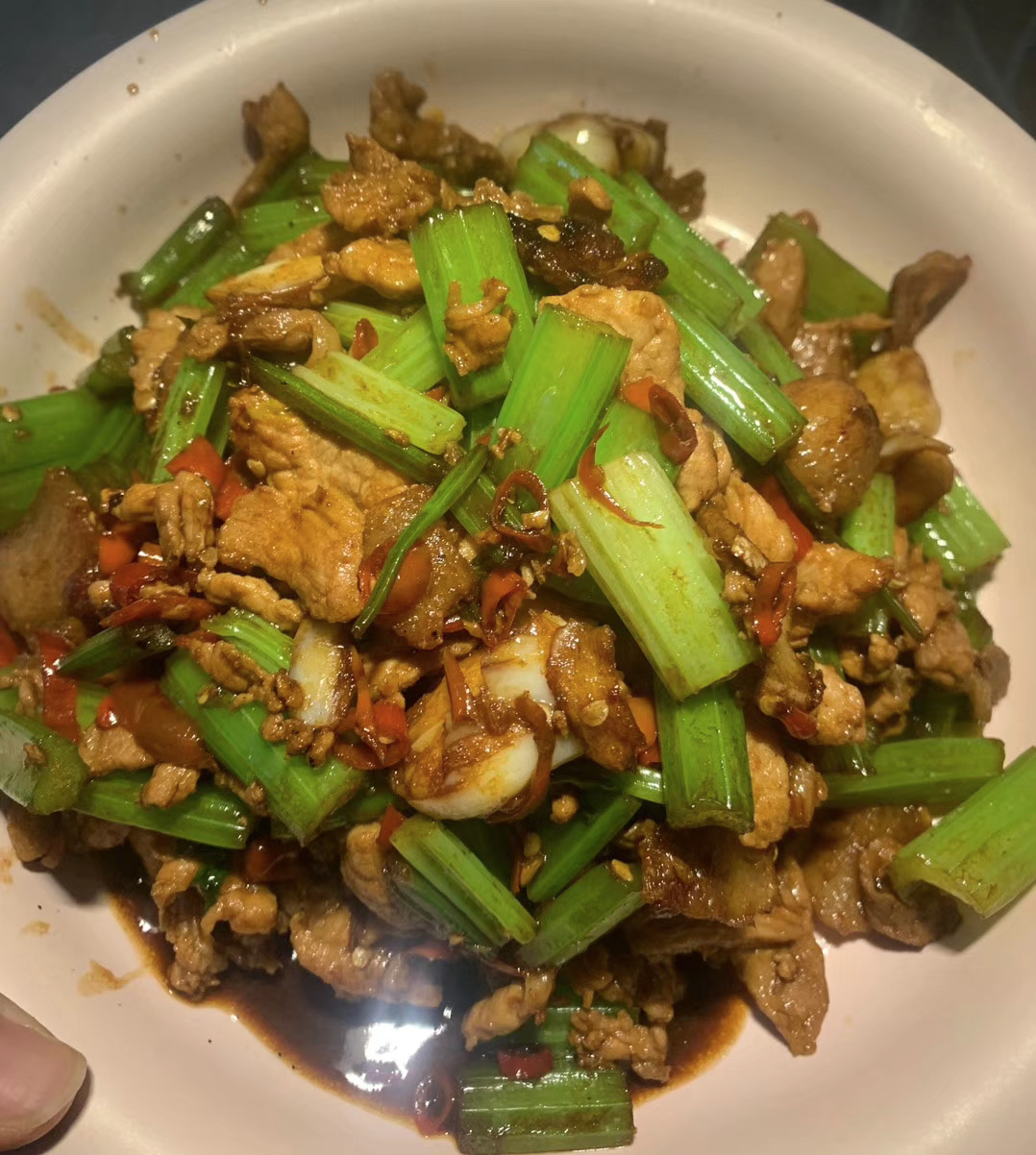 我跟着尹正吃独家减肥餐5天瘦了7斤，留学生：双下巴的我有救了