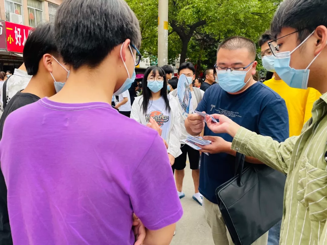 光山：现场直击高考第一天！一起看光山学子乘风破浪