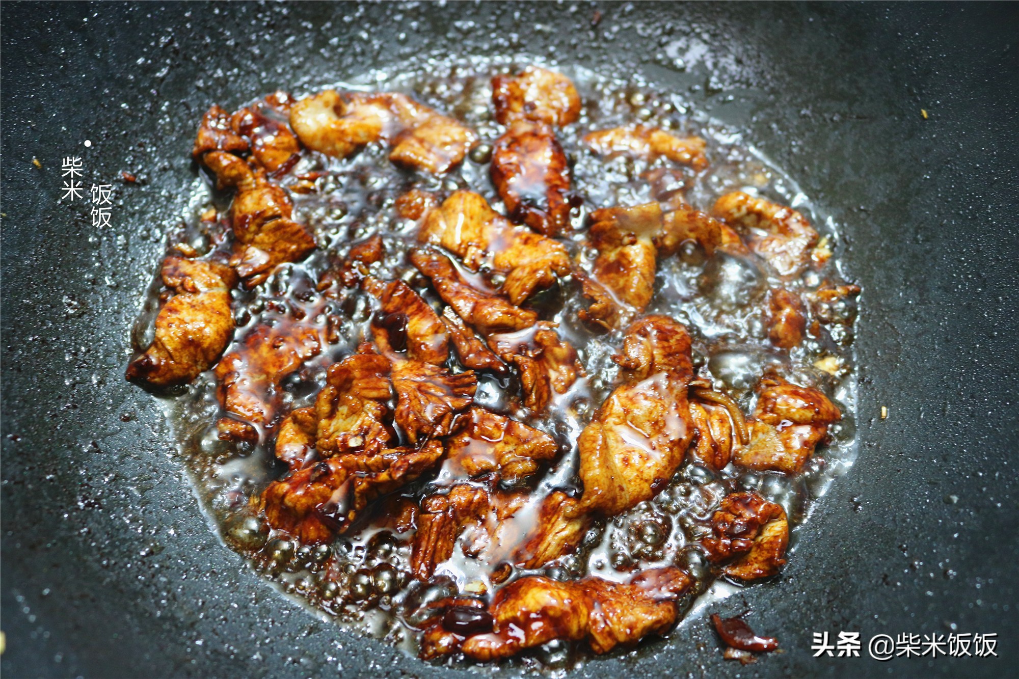 白菜炖豆腐，这样做才好吃，豆腐鲜香多汁，白菜脆嫩爽口