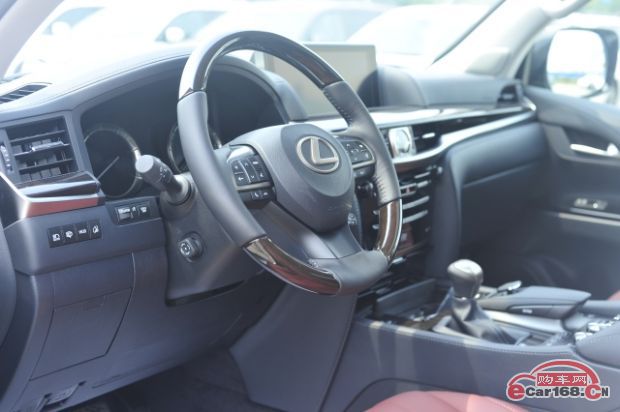 真正的顶级越野车，很难开得烂！雷克萨斯LX570实拍解析