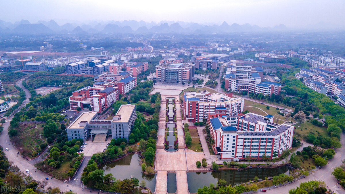 中国高考哪里最难？河南考生破百万，有人计划“逃离河南”