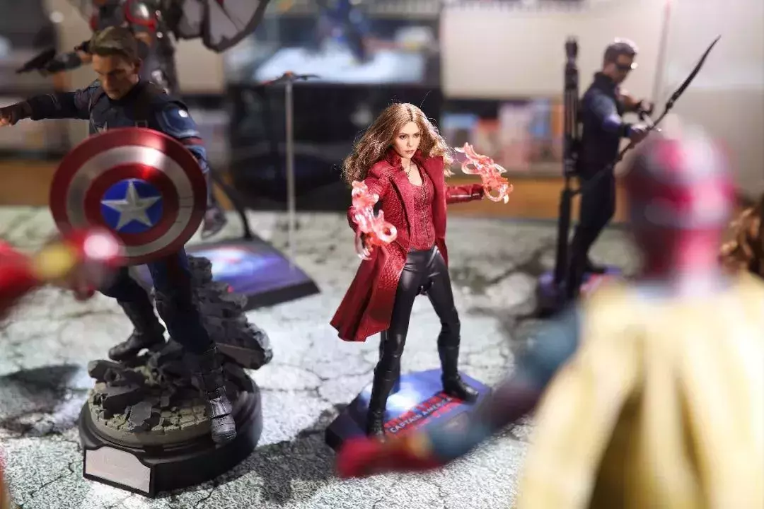 东方影都茂“光影市集”即将开业，自媒体探店先睹为快，福利等你拿