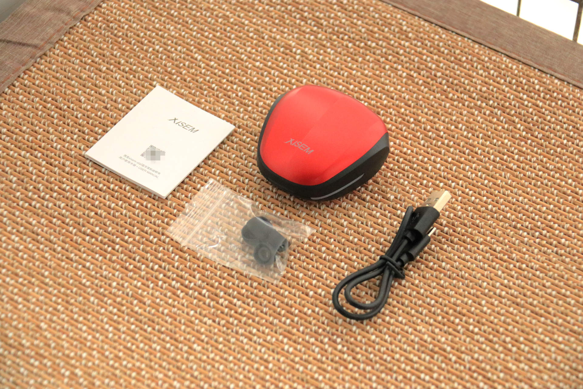 手游新装备，吃鸡不用愁，Xisem西圣olaf游戏耳机体验