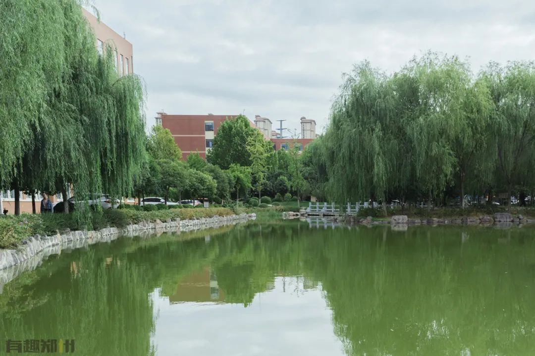 郑州高新区的轻工大，将少年心事藏进须水河