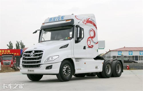 东风EQ140洒水车：经时光蹂躏仍然耐用，这位“老人家”令人钦佩