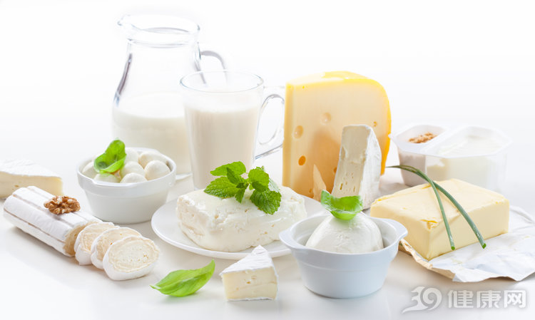 骨头汤、虾皮不补钙！5种食物才是“补钙王者”，很多人却不爱吃