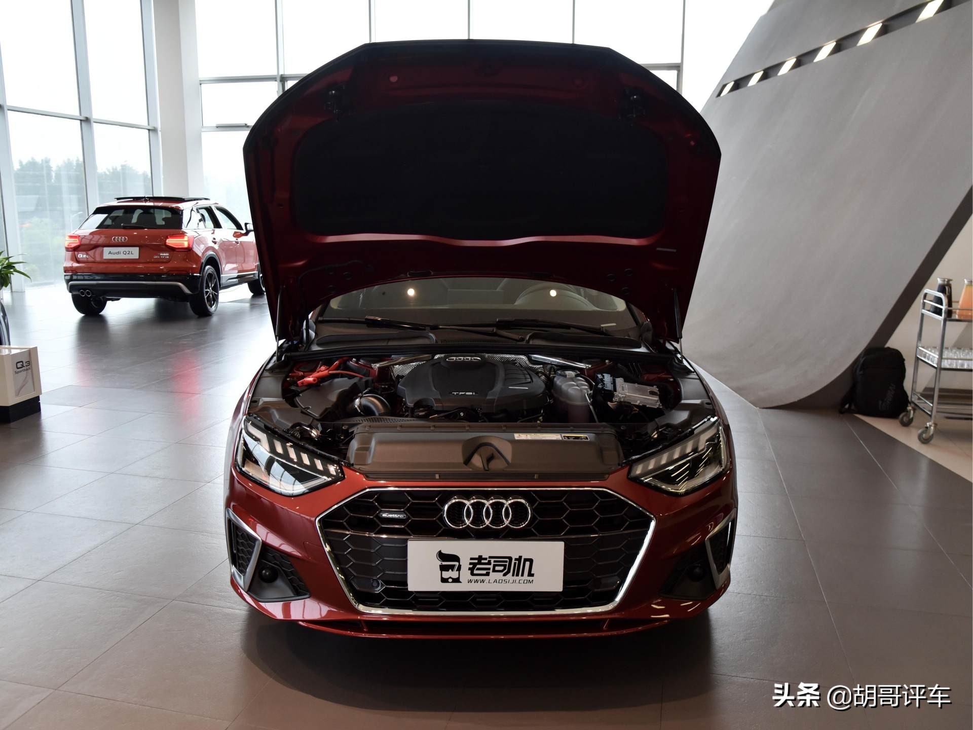 轴距超2.9米，颜值高，零百8s内，带你看奥迪A4L