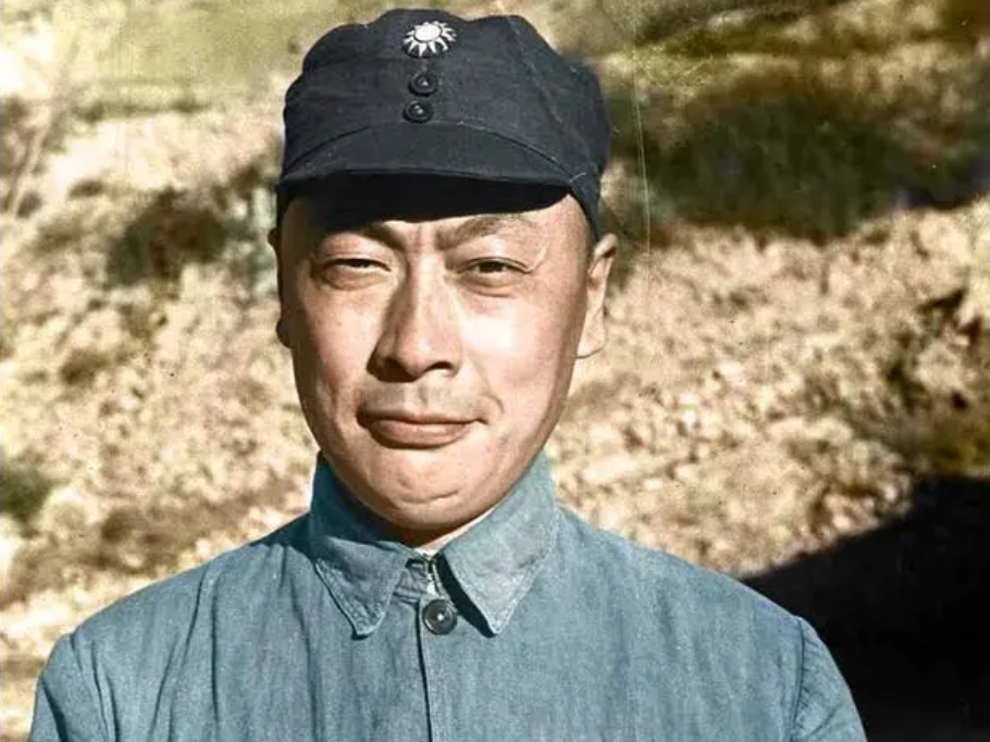 陈毅战功高过贺龙，但元帅排名为何排在贺龙后面？