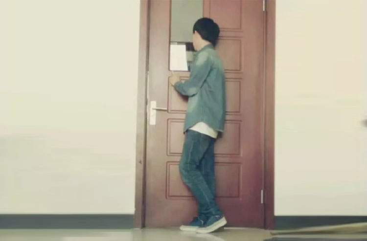 听说丑的男生找个女朋友就会变帅，你不信？来看看这几个小哥哥