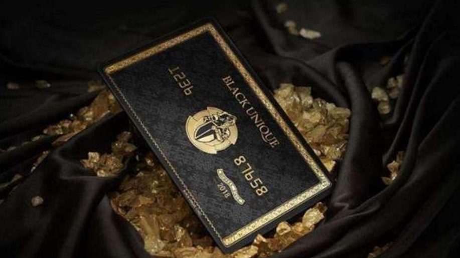 8张全球销量“黑卡”，中国有两张，马云一张，另一张在谁手里？