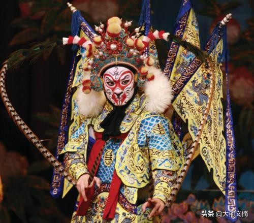 武花脸毛净油花脸俗称毛净.