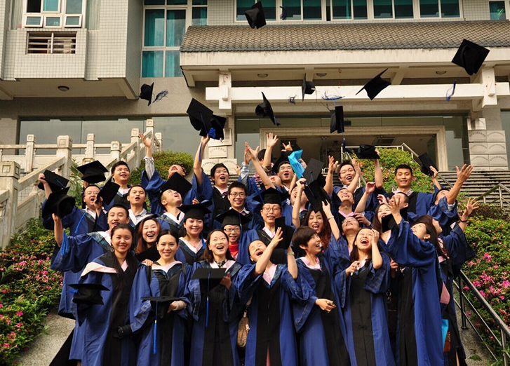 毕业找工作时才知道，学硕和“专硕”差距明显，难怪有过来人后悔