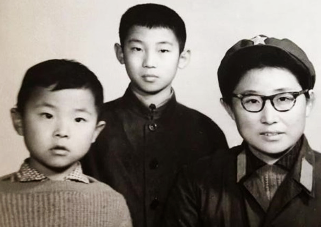 从清华教授到油漆工，昔日的湖北高考状元，从加拿大大桥一跃而下