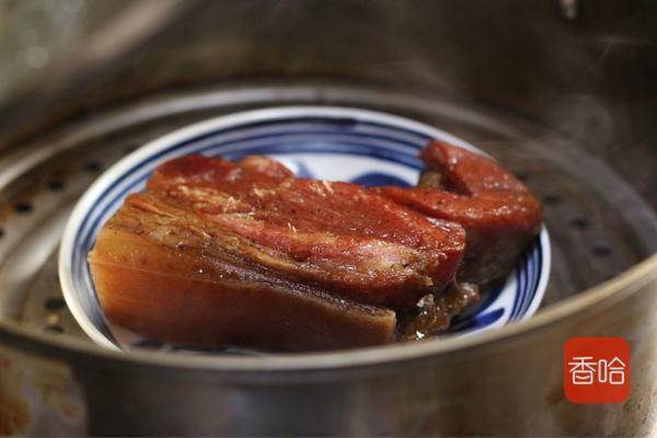 腌腊肉最“忌讳”直接放盐！难怪肉味酸又容易坏，白白毁了一块肉