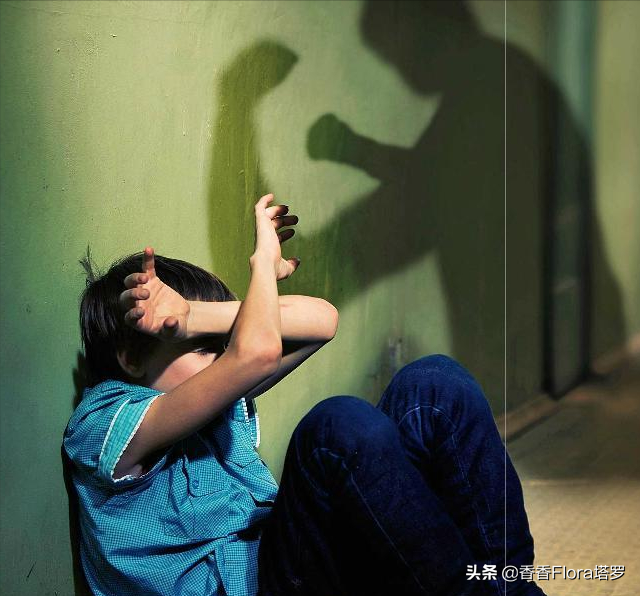 灵愈之境塔罗牌占卜：警惕我们身边那些隐藏的伤害…