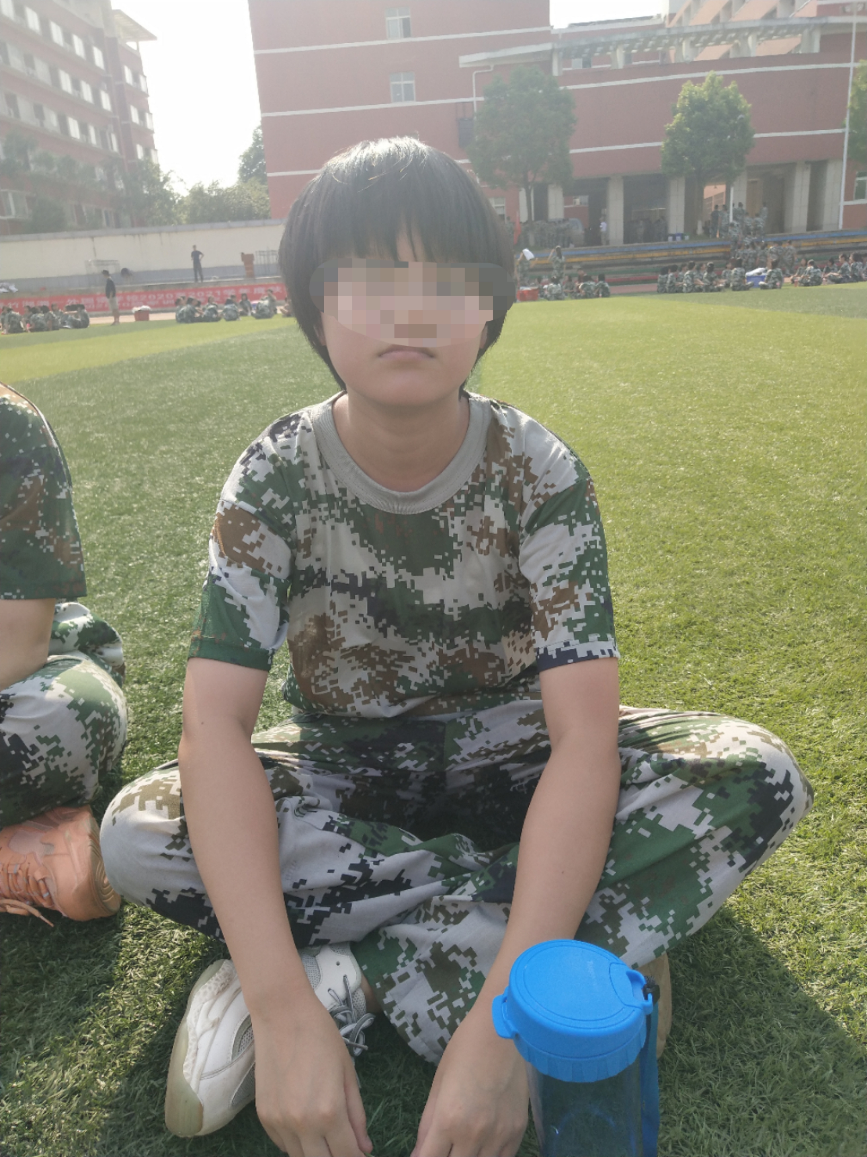 青竹湖湘一外国语学校（12岁女生学校坠楼亡）