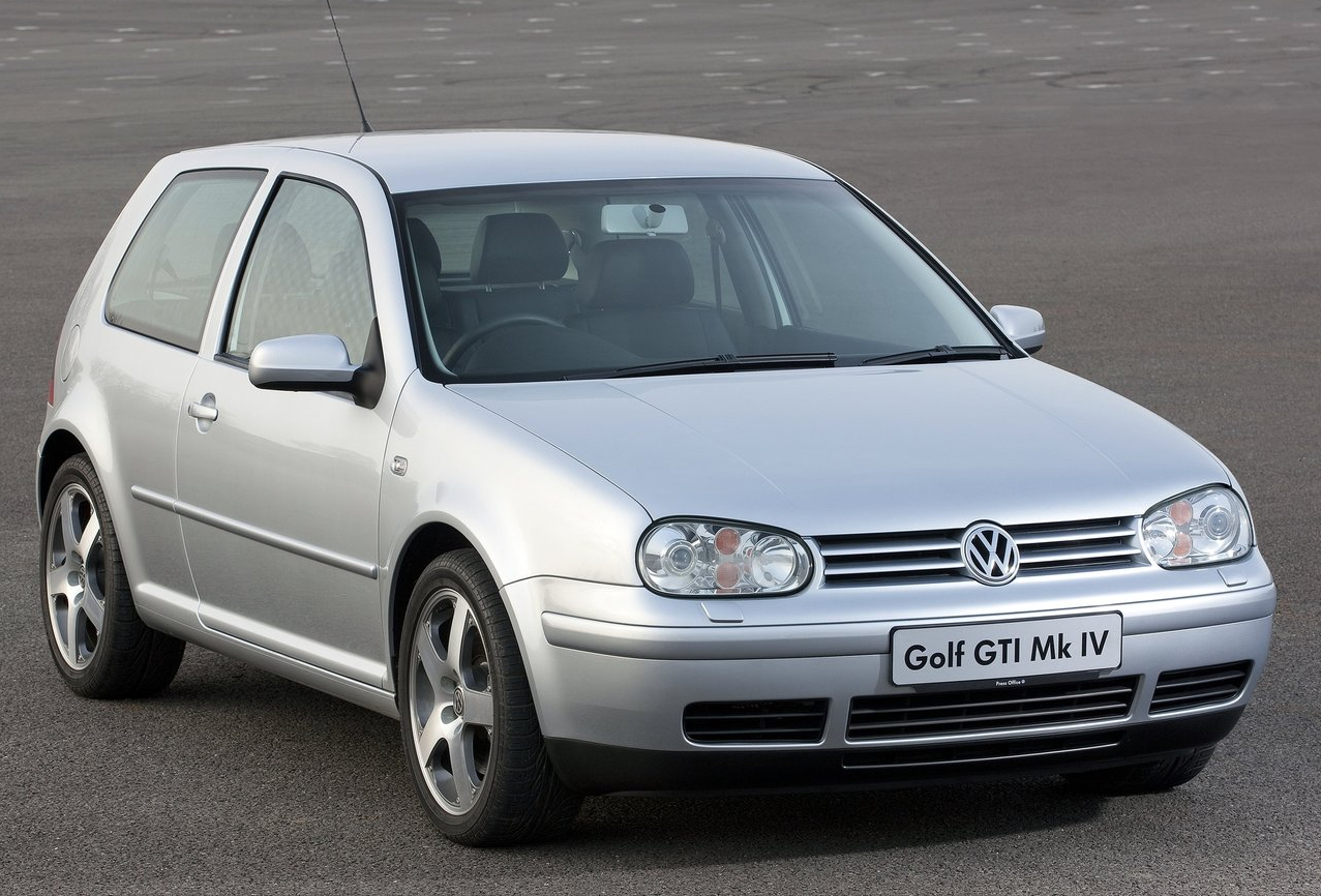 98万元,大众全新高尔夫gti上市,"零百"加速7.1秒