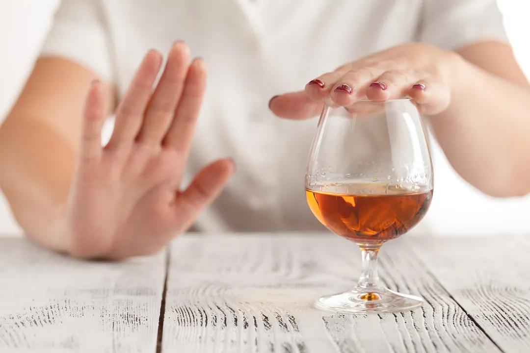 白酒、红酒和啤酒，喝什么酒才对身体好？答案让你意想不到
