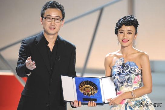 《困绕》中的女性足色皆不是省油的灯,饰演者也尽非艰深之辈