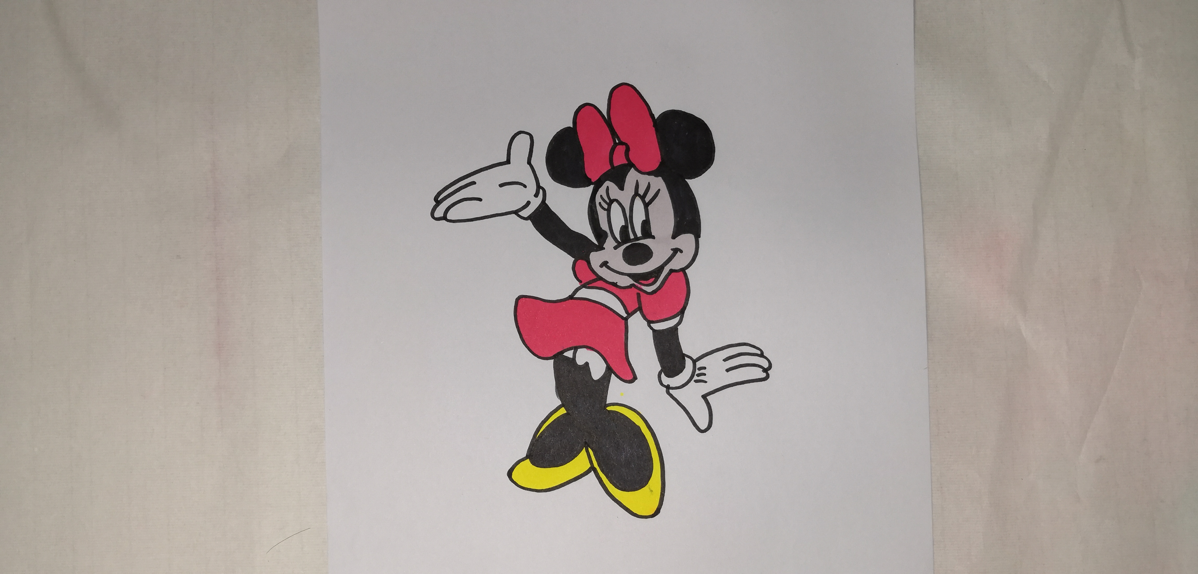 迪士尼米妮简笔画方法