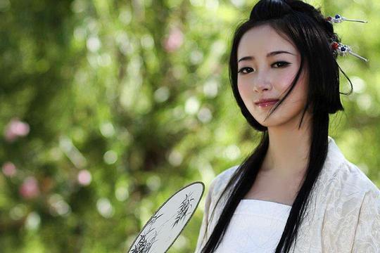 有一书房，半生奢想，优秀作文赏析：《我的书房》