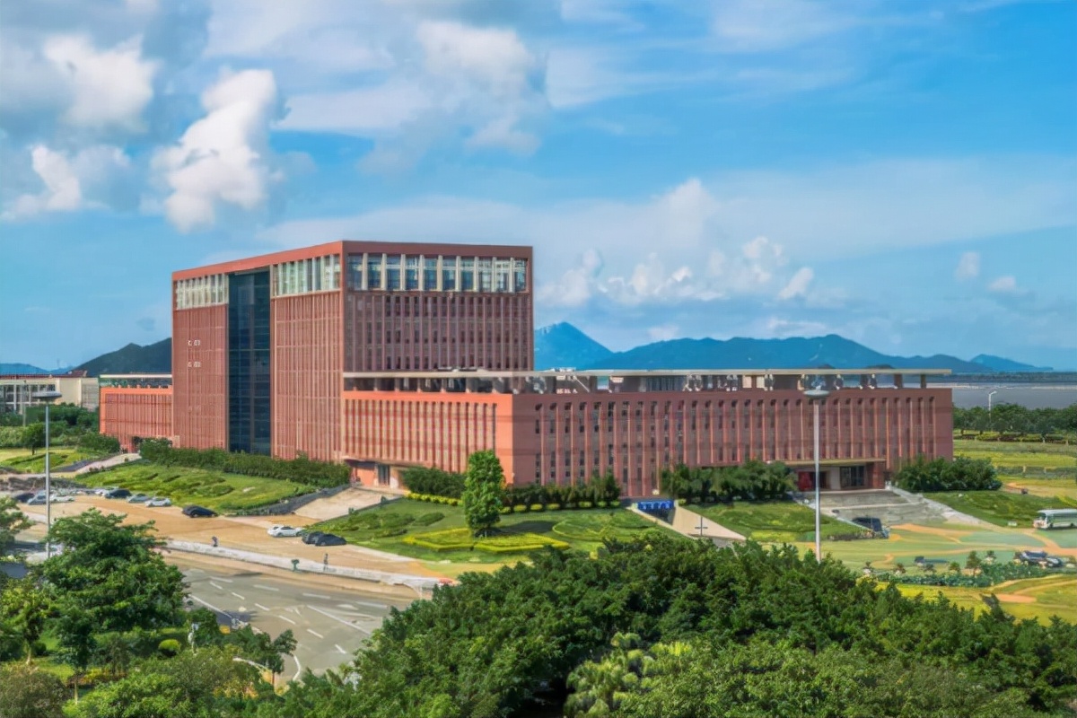 江苏这所大学“停办”，将成为南大分校，在校生称：毕业证咋办？