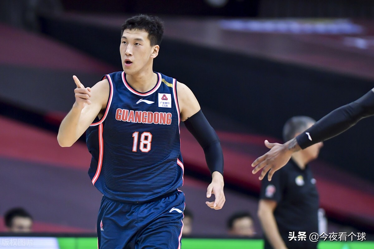 易建联苏伟续约广东队,二人合计降薪或超500万)