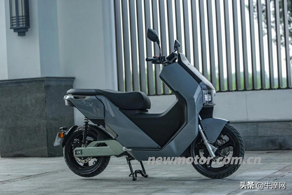 Ecooter旗舰车型E5 或是目前国产最高端的电动车