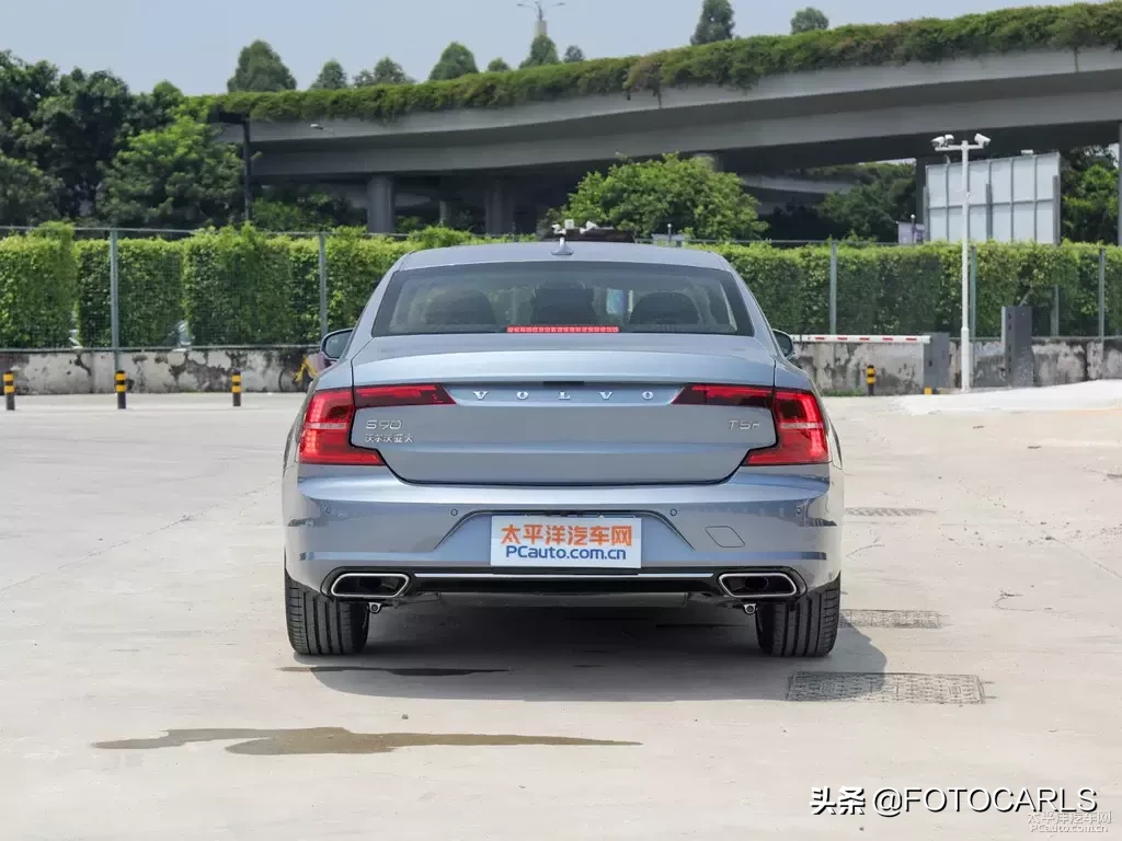 下面10位中型豪华轿车,你会怎么选?