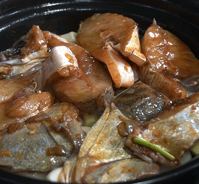 鱼肉不加一滴水，鲜嫩到打滑，给孩子做这道菜，补充蛋白质又补脑