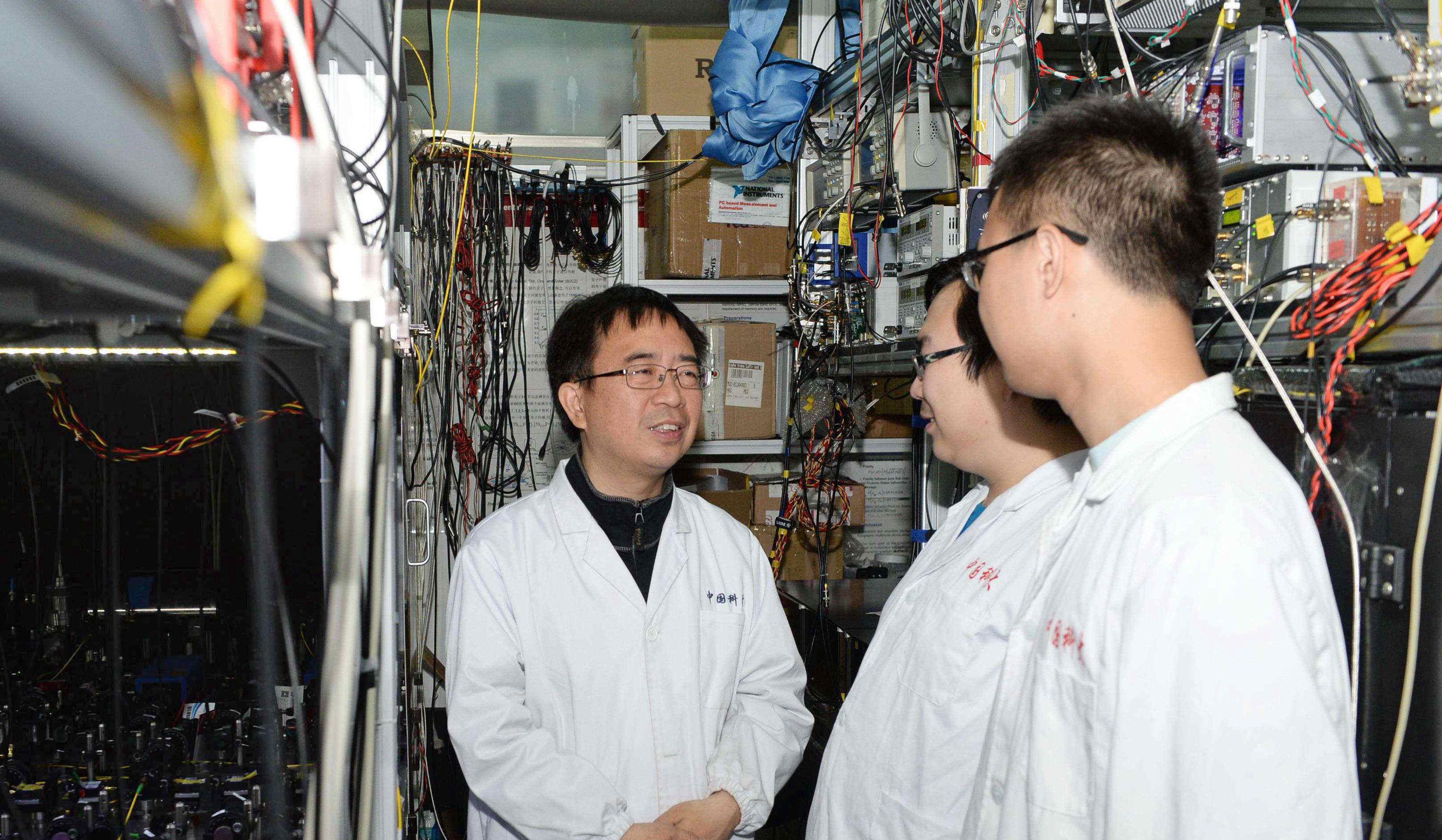 中国"量子之父"潘建伟:41岁成中国最年轻院士,无数科研人的