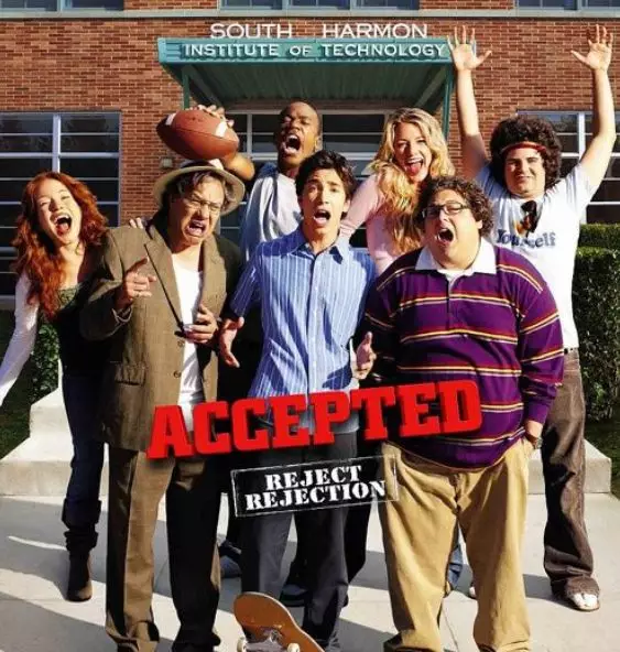 好骚的操作！高考落榜后自己建了所世界名校