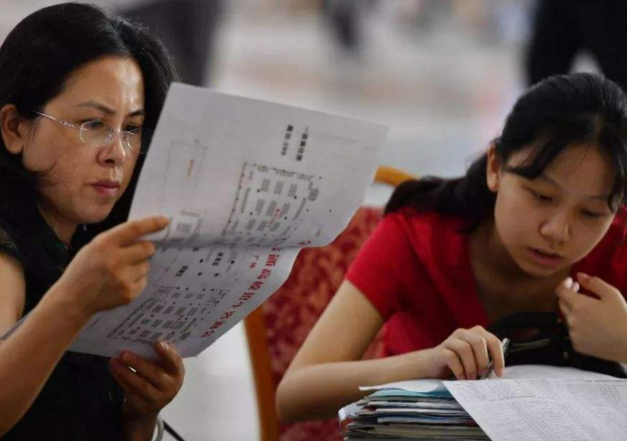 北大清华等大学前3专业推荐，考生在挑选专业时，可适当参考