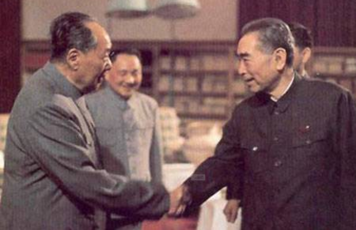 1949年，美国驻沈阳总领事殴打中国雇员，毛泽东：永久驱逐出境