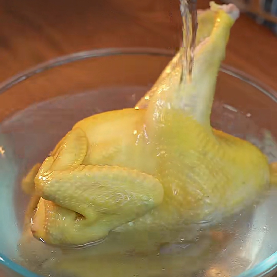 脆皮手撕鸡怎样做皮脆肉嫩，大厨教你5个知识点，保留营养不流失