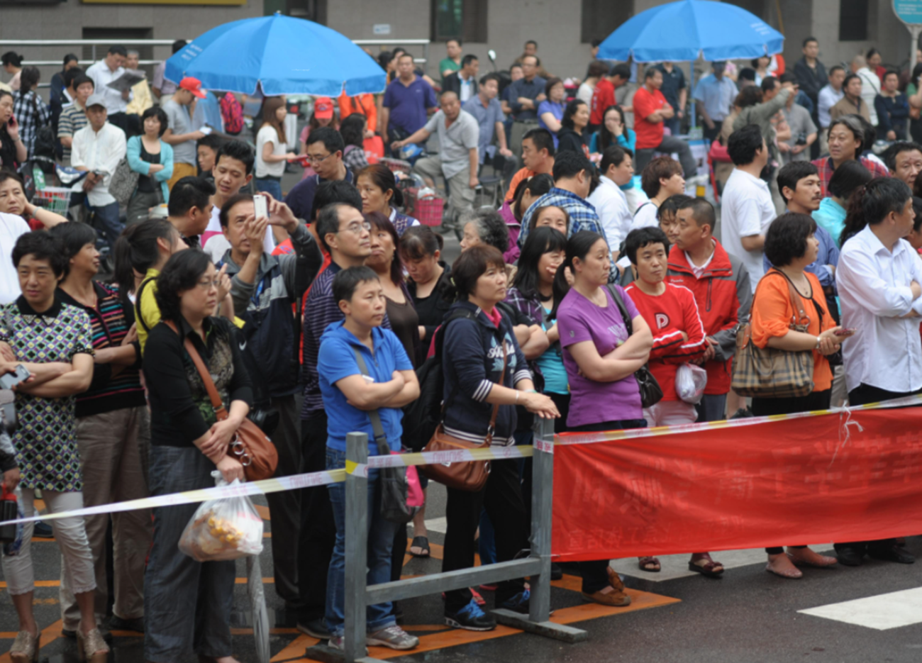 特殊的高考满分作文，全篇仅755个字，有30字阅卷老师“不认识”