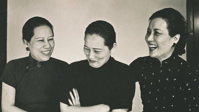 宋氏三姐妹但当宋氏家族的三姐妹前后离世后,宋家第一代也就逐渐消失