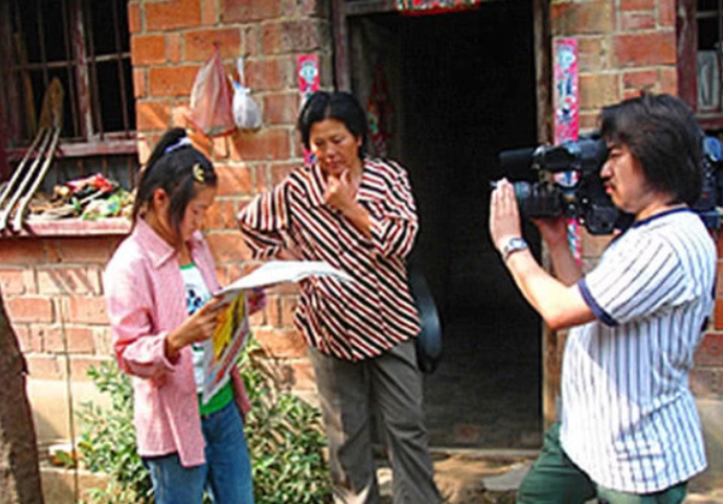 15年前河南姑娘蒋多多，故意考0分，试卷写8千字抨击高考今还好吗