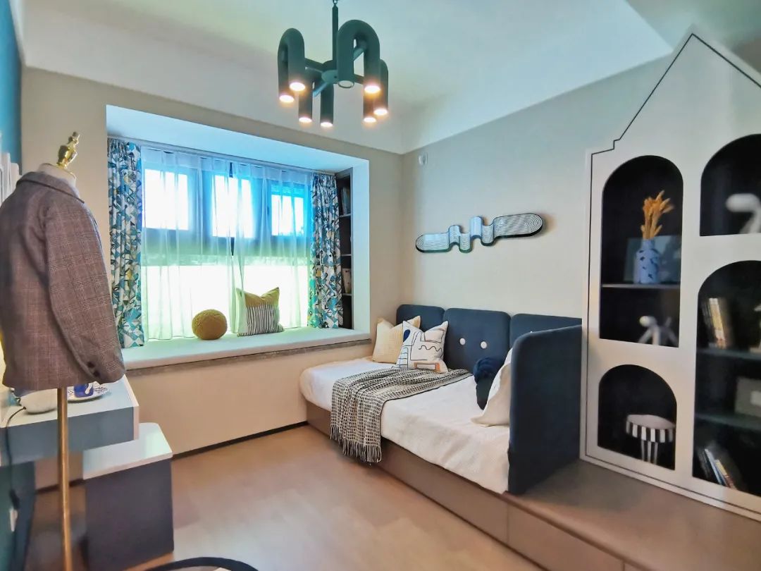 官宣取证，均价47500元/㎡！15号线旁「上实·海上菁英」今日认购