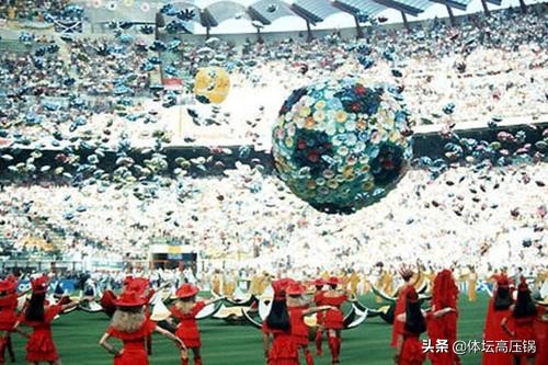 1990年意大利世界杯(1990年世界杯印象之情怀篇：足球狂热由意大利之夏开始)