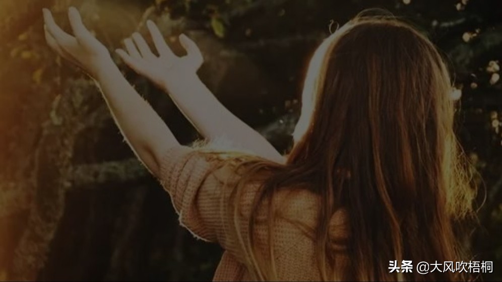 夫妻就是最佳合伙人，过得好的都是聪明人。