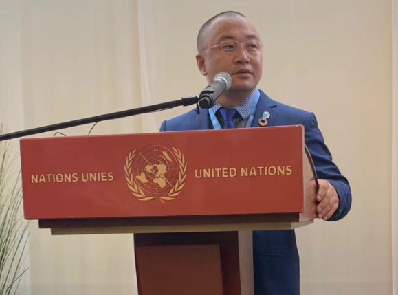 二驴出面充当和事佬，促使辛巴与东方阿保和解，网友：全网大团结