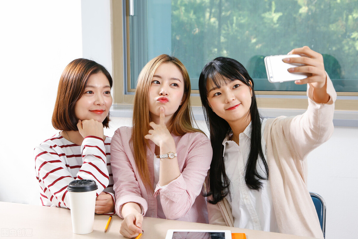 担心寝室相处不和谐，舍友相处牢记几点，关系更和谐