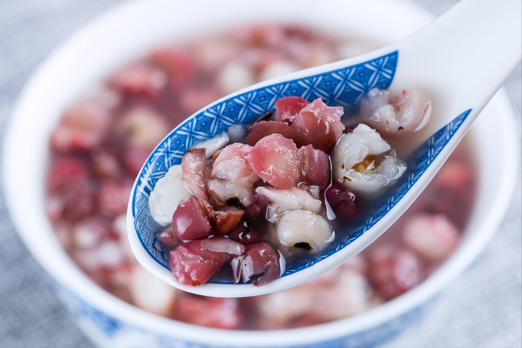 不管煮红豆还是绿豆，下锅之前记得多做1步，10分钟全煮烂