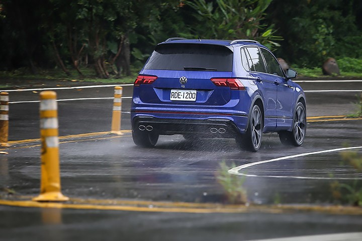 不玩电，320匹的SUV有多带劲？试驾大众Tiguan R