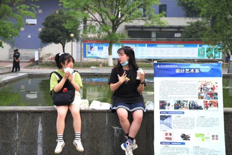 仅次于高考人数，四川20万高三学子在88个考点参加“小高考”