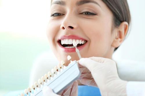 烤瓷牙跟全瓷牙相比,哪个更好一些?为什么医生都建议做全瓷牙?